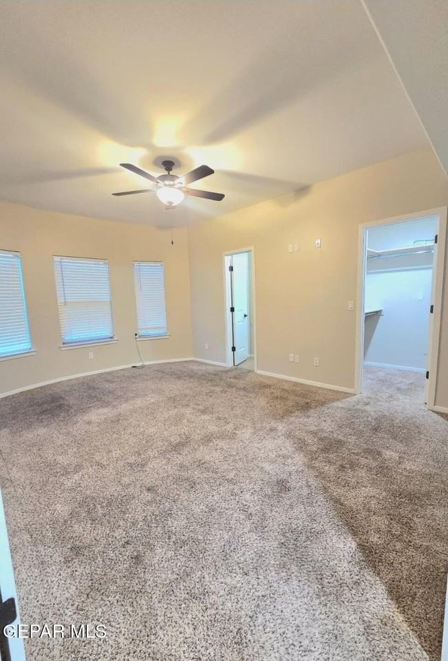 2153 Blue Valley Ave - Photo 4 of 17