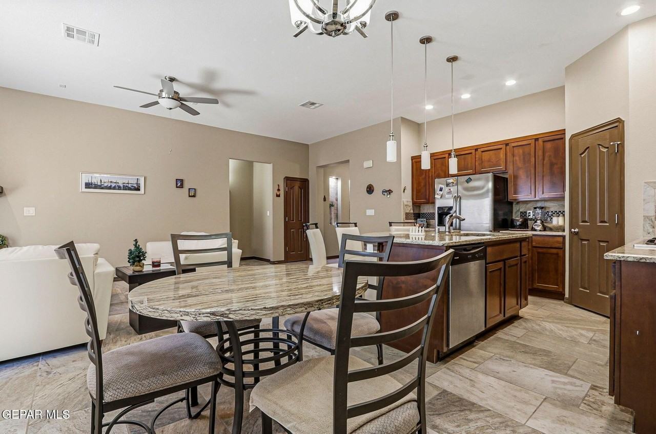 12039 Equestrian Rd - Photo 5 of 14