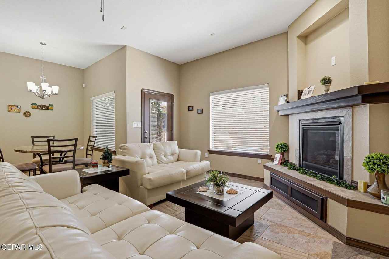 12039 Equestrian Rd - Photo 7 of 14