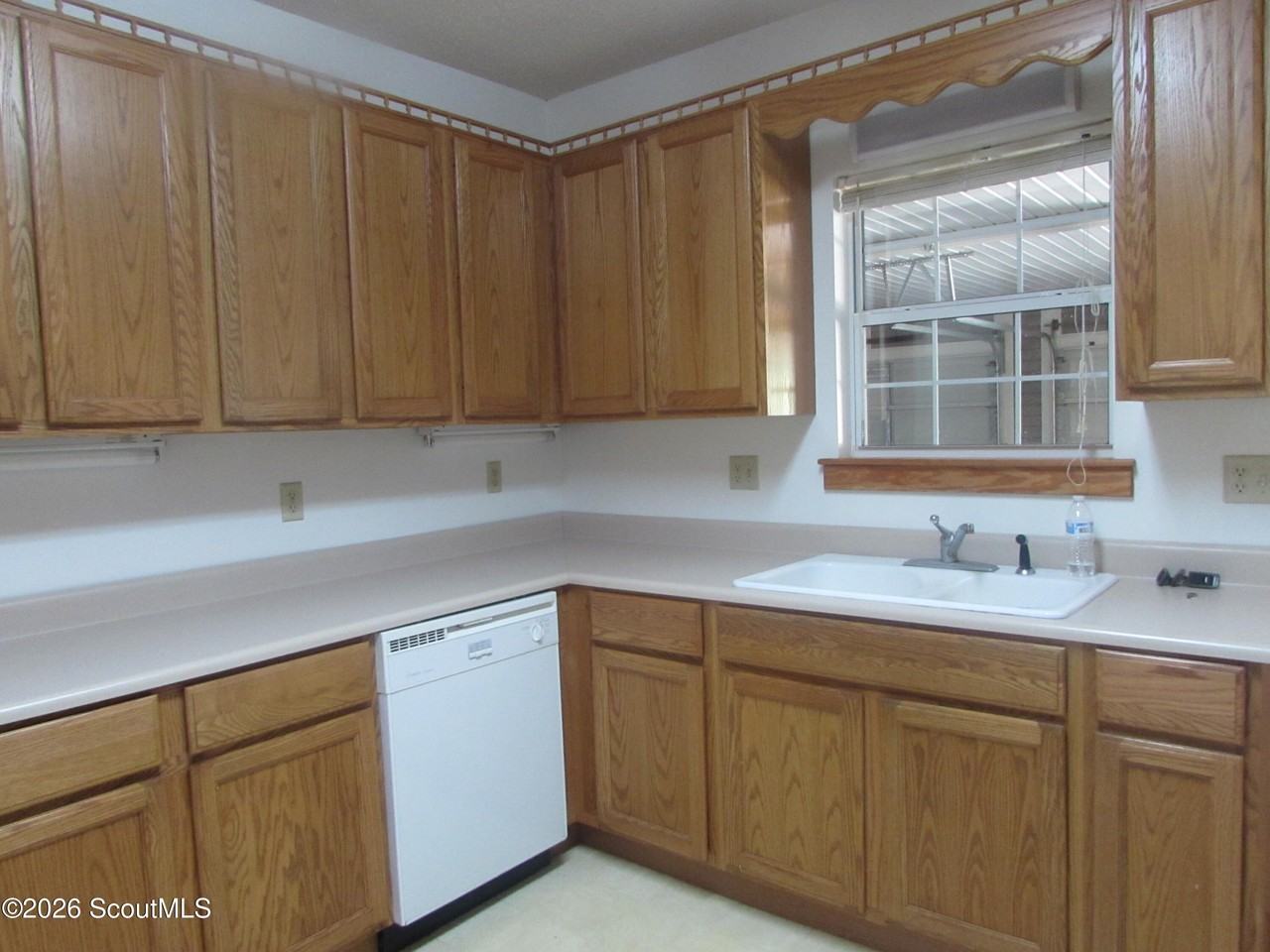 2549 Cactus St - Photo 4 of 14