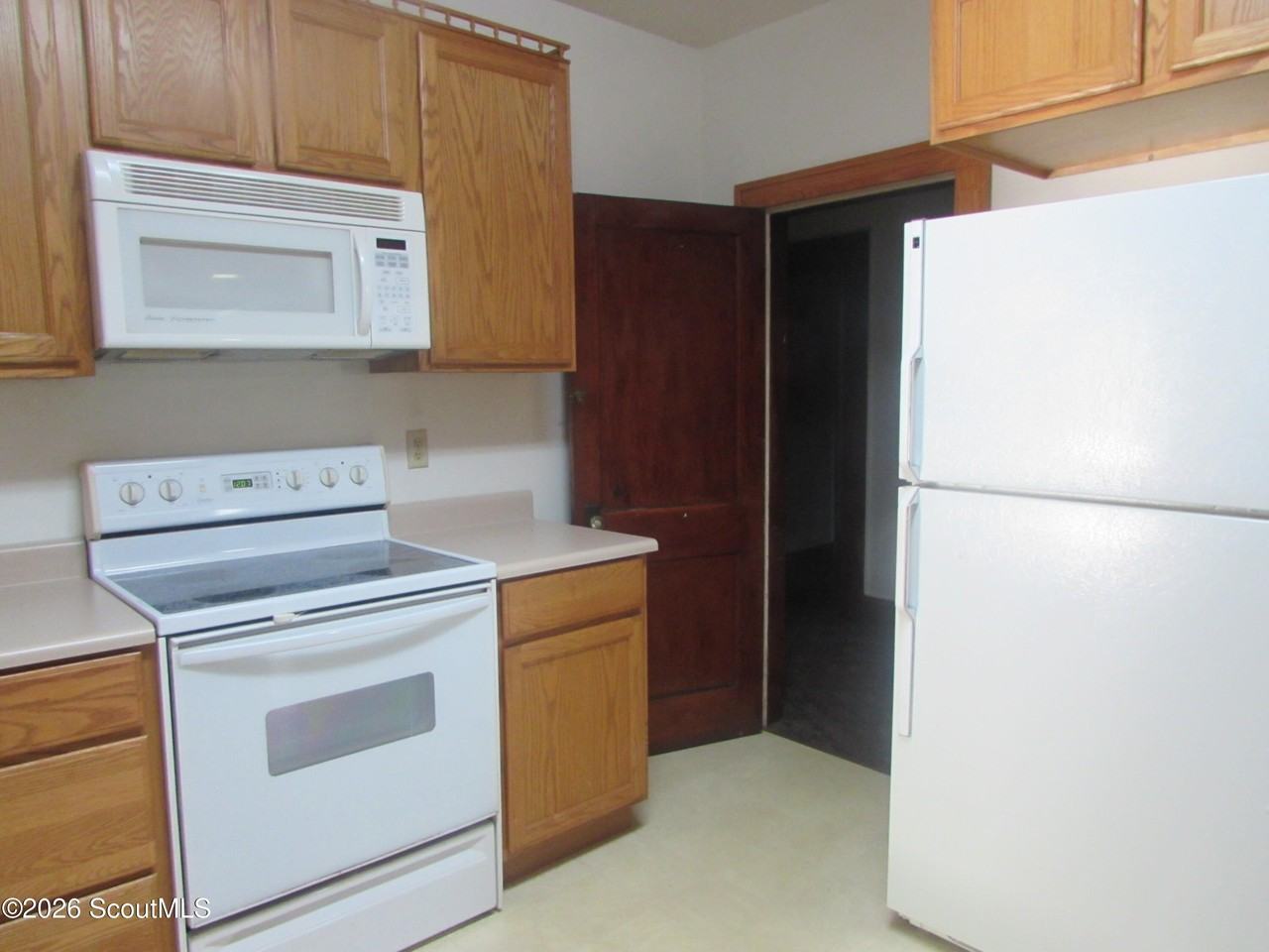 2549 Cactus St - Photo 5 of 14