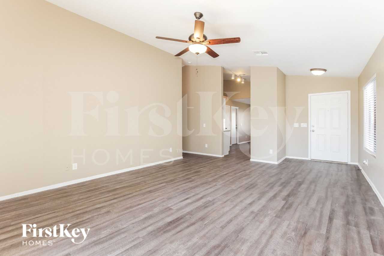 14133 W Two Guns Trl - Photo 4 of 15