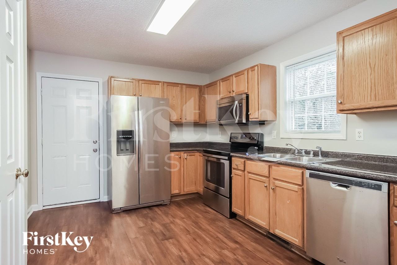 1006 Planters Trail Ct - Photo 7 of 15
