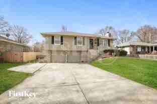 706 Sw Merritt St - Photo 1 of 1