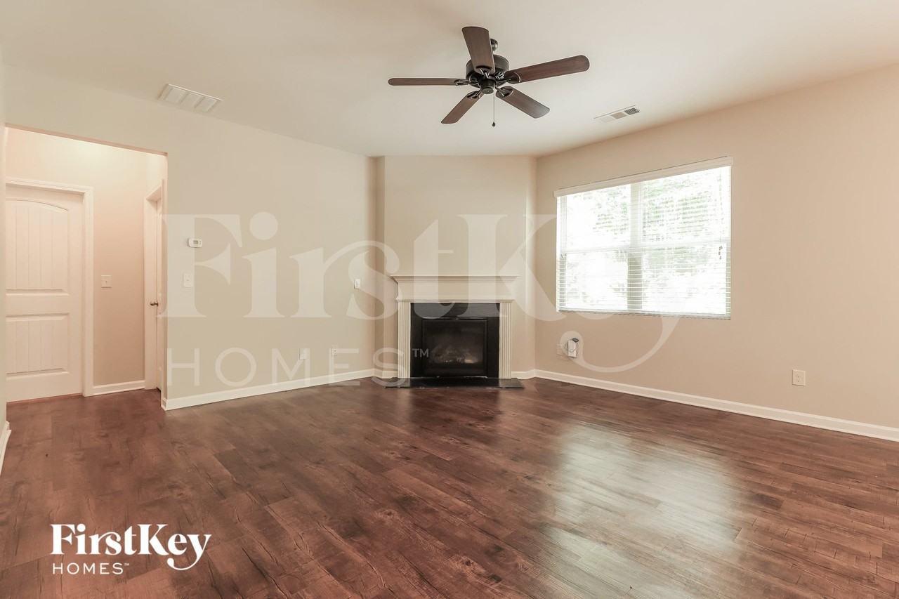 98 Westin Way - Photo 2 of 15