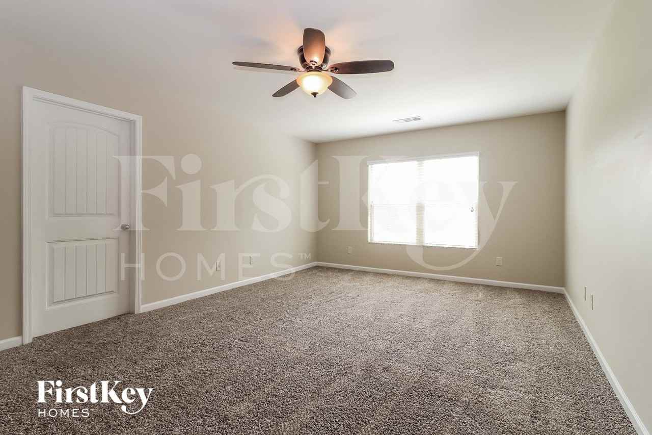98 Westin Way - Photo 7 of 15