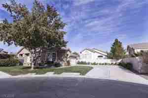 featured image of 1305 Elk River Cir