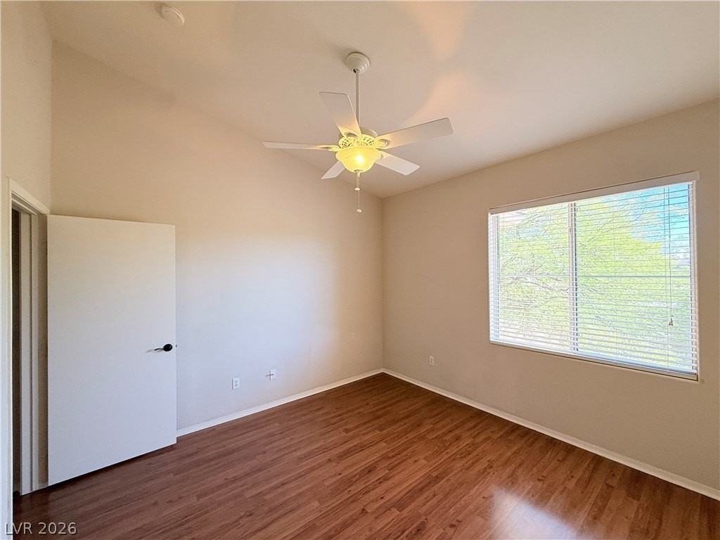 704 Peachy Canyon Cir #203 - Photo 5 of 20