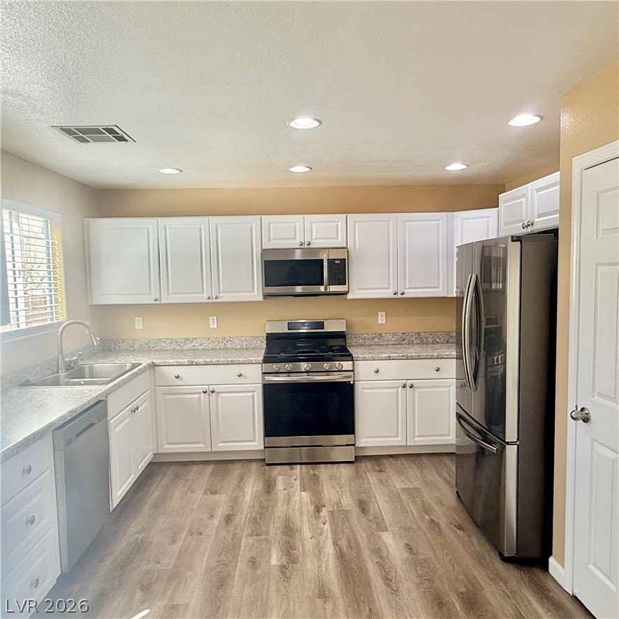 10437 Concetta Ave - Photo 7 of 30