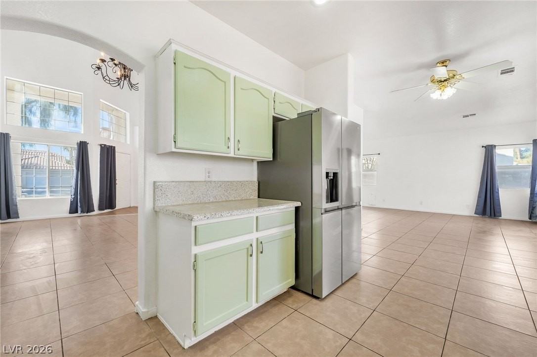 1354 Silver Knoll Ave - Photo 5 of 26