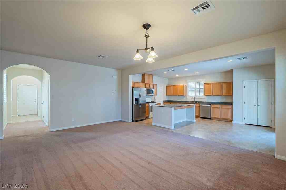 315 Woodland Moss Rd - Photo 3 of 39