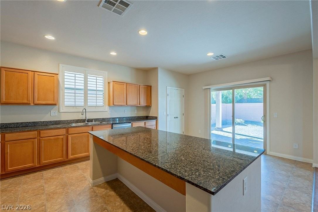 315 Woodland Moss Rd - Photo 6 of 39
