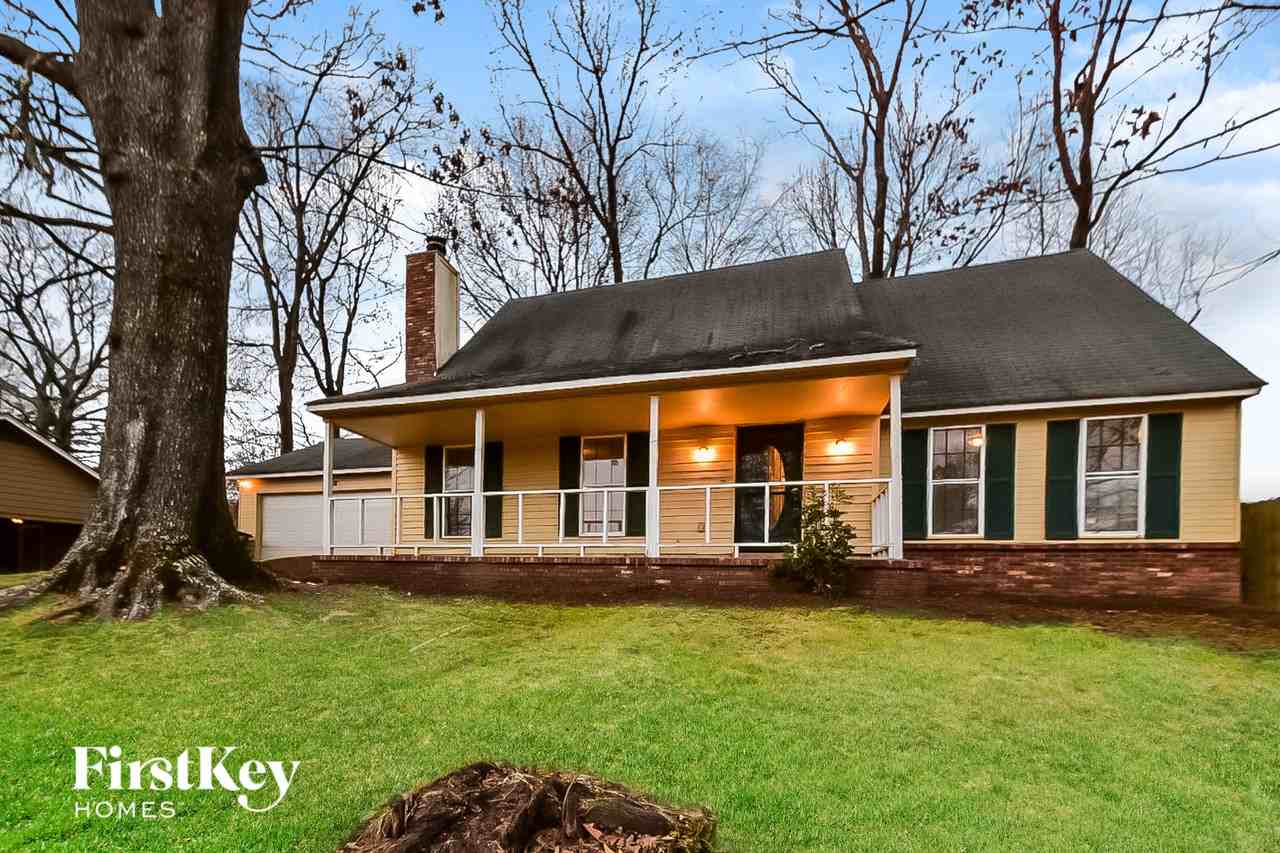 7008 Rockingham Rd - Photo 2 of 15