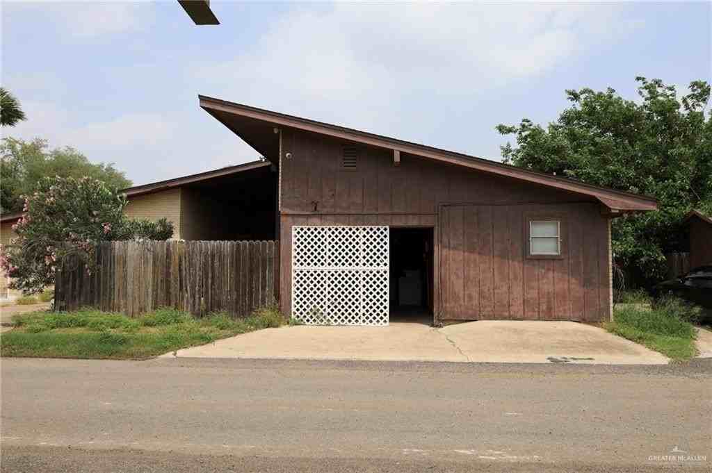 1201 Wisteria Ave #D - Photo 3 of 15