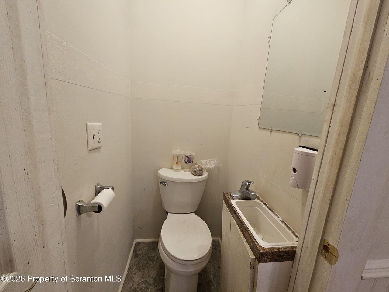 247 Belmont St #2 - Photo 4 of 11