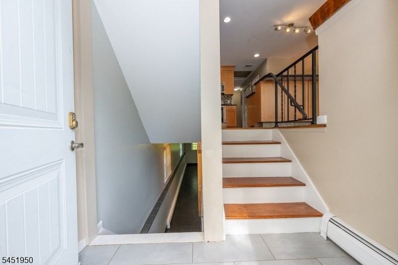 65 Wetmore Ave - Photo 3 of 26