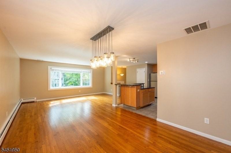 65 Wetmore Ave - Photo 7 of 26