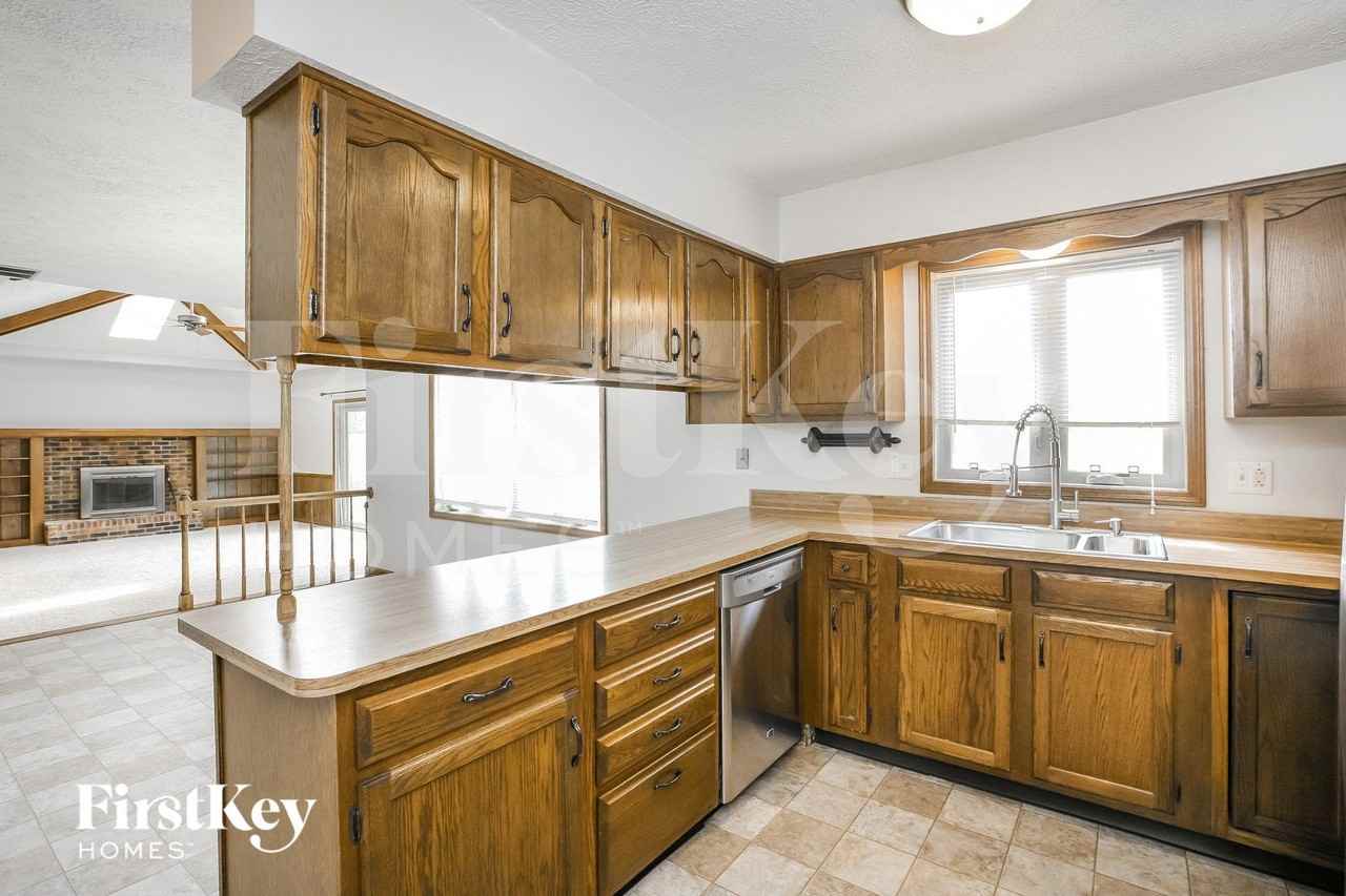 621 White Pine Dr - Photo 7 of 15