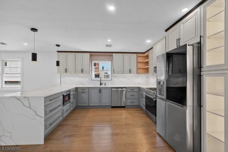 144 N 14th St - Photo 7 of 29