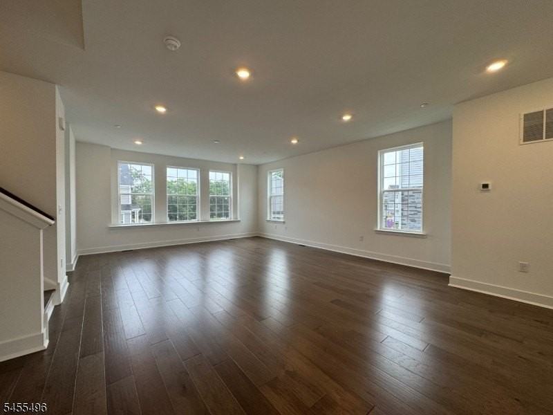 71 Eastwood Ter - Photo 2 of 27
