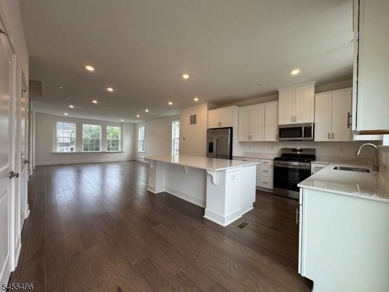 71 Eastwood Ter - Photo 7 of 27