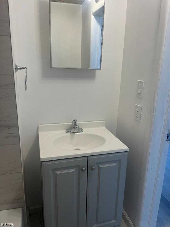 1055 Main Ave #15 - Photo 4 of 5