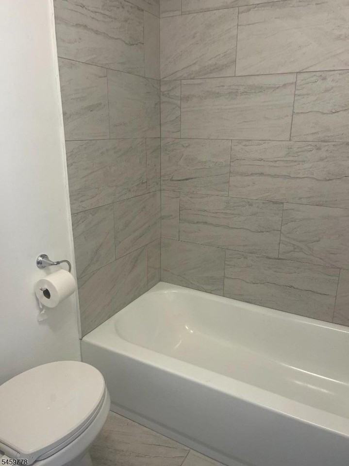 1055 Main Ave #15 - Photo 5 of 5