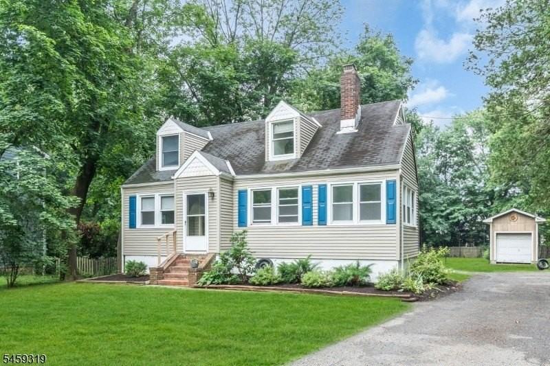 106 Mountain Ave - Photo 4 of 38