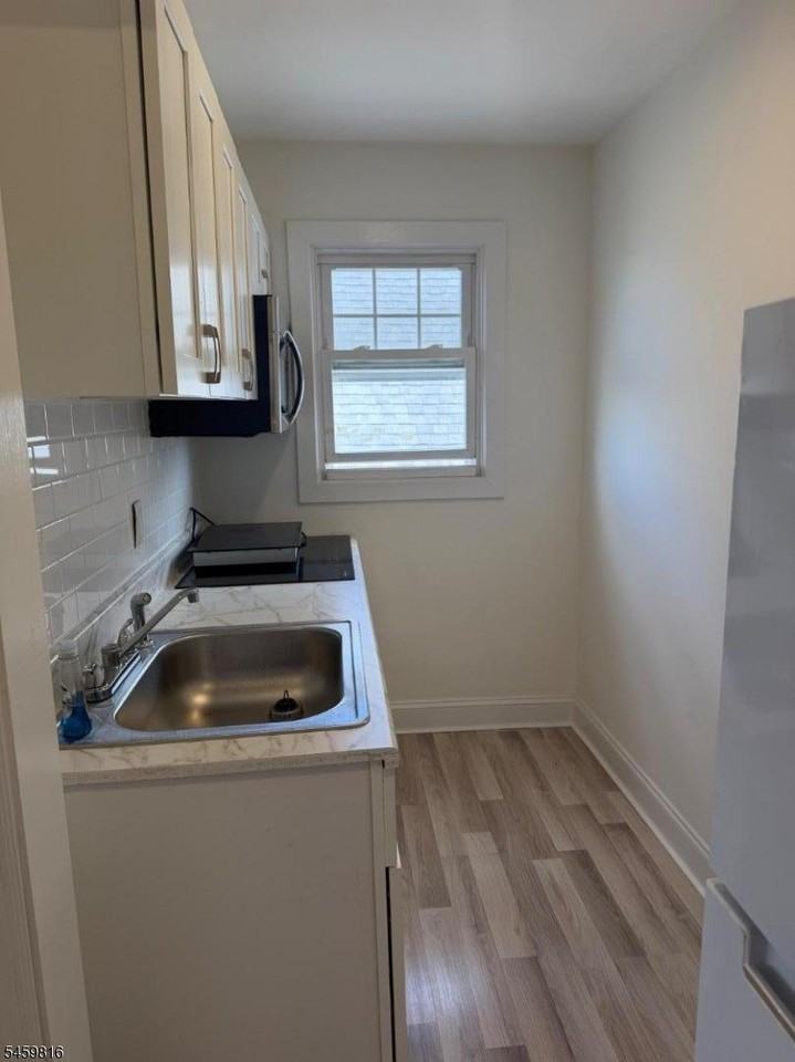17 John St #3 - Photo 6 of 13