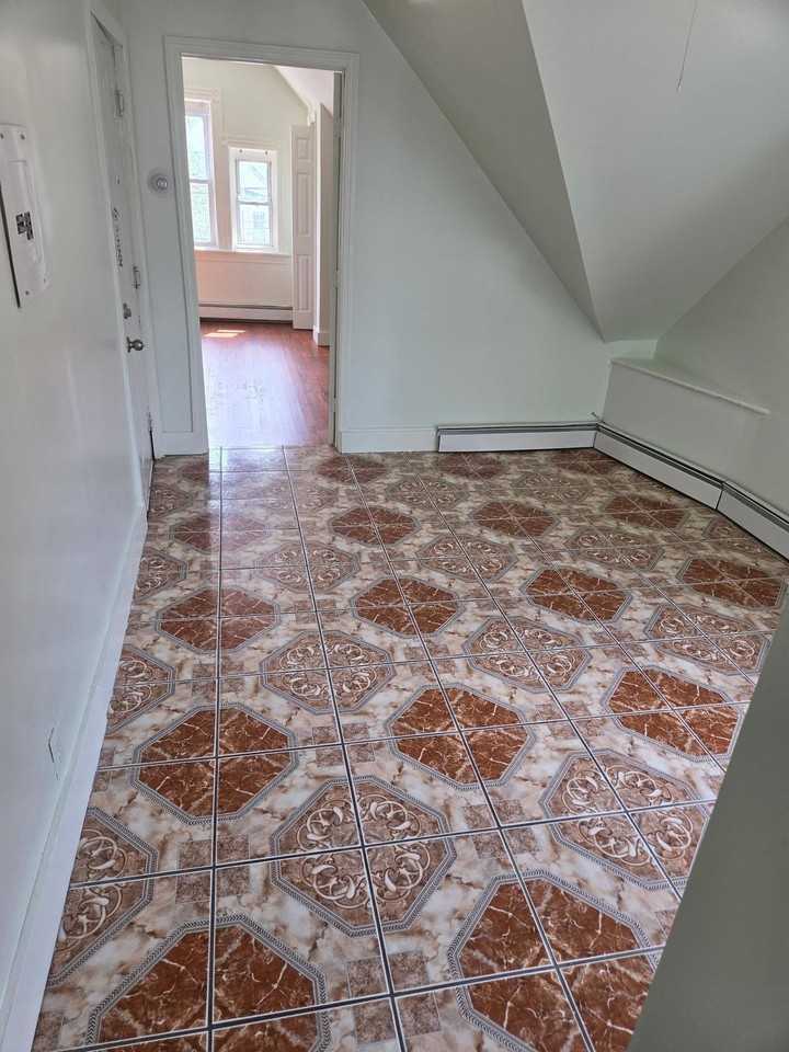 818 Madison Ave #3 - Photo 5 of 6