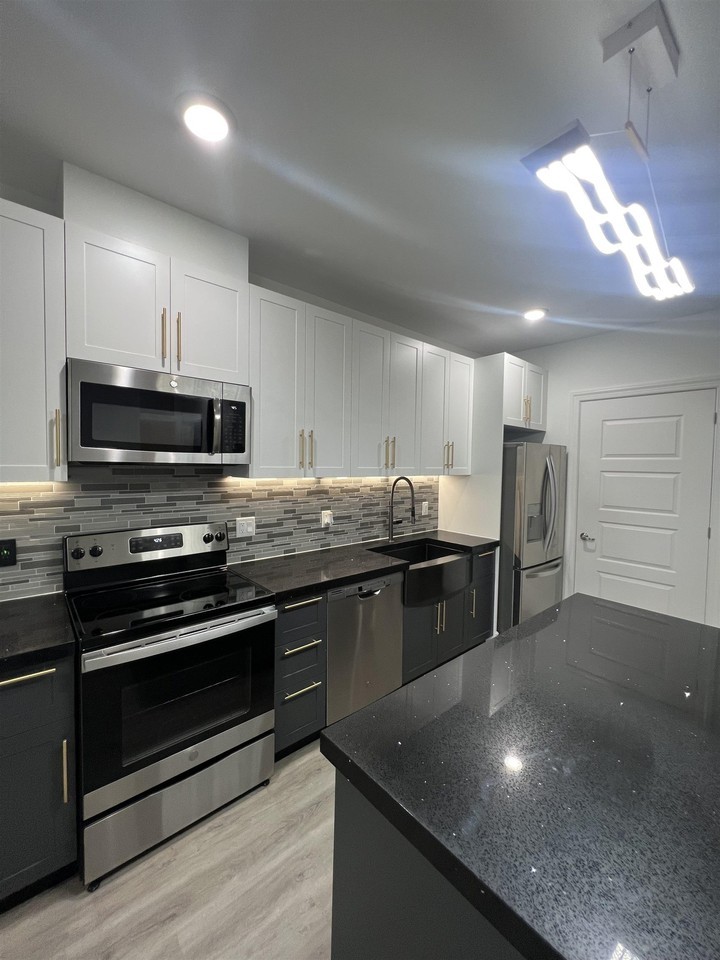 211 Baldwin Ave #207 - Photo 3 of 26