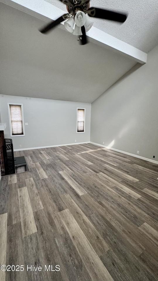 206 E Doris Ave - Photo 4 of 12