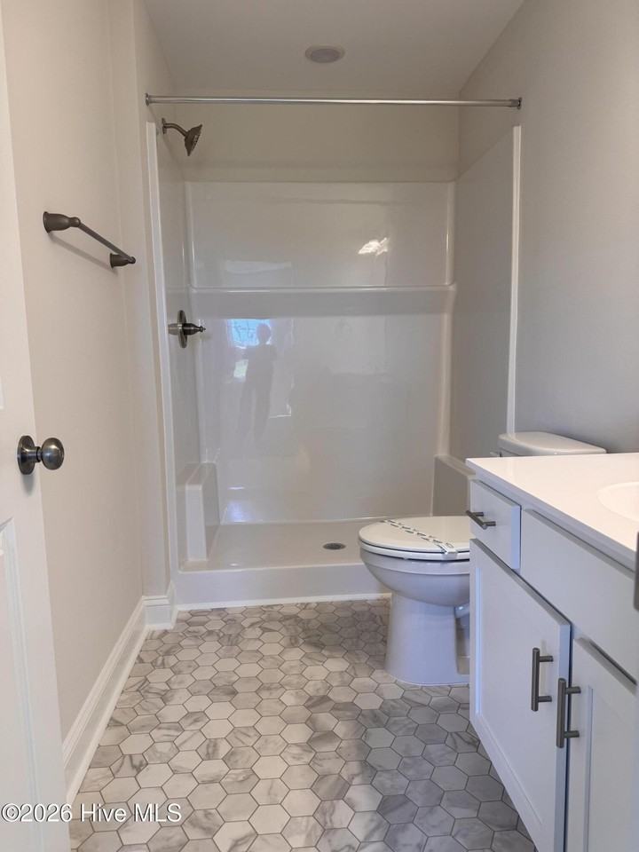 101 Loren Rd - Photo 5 of 7