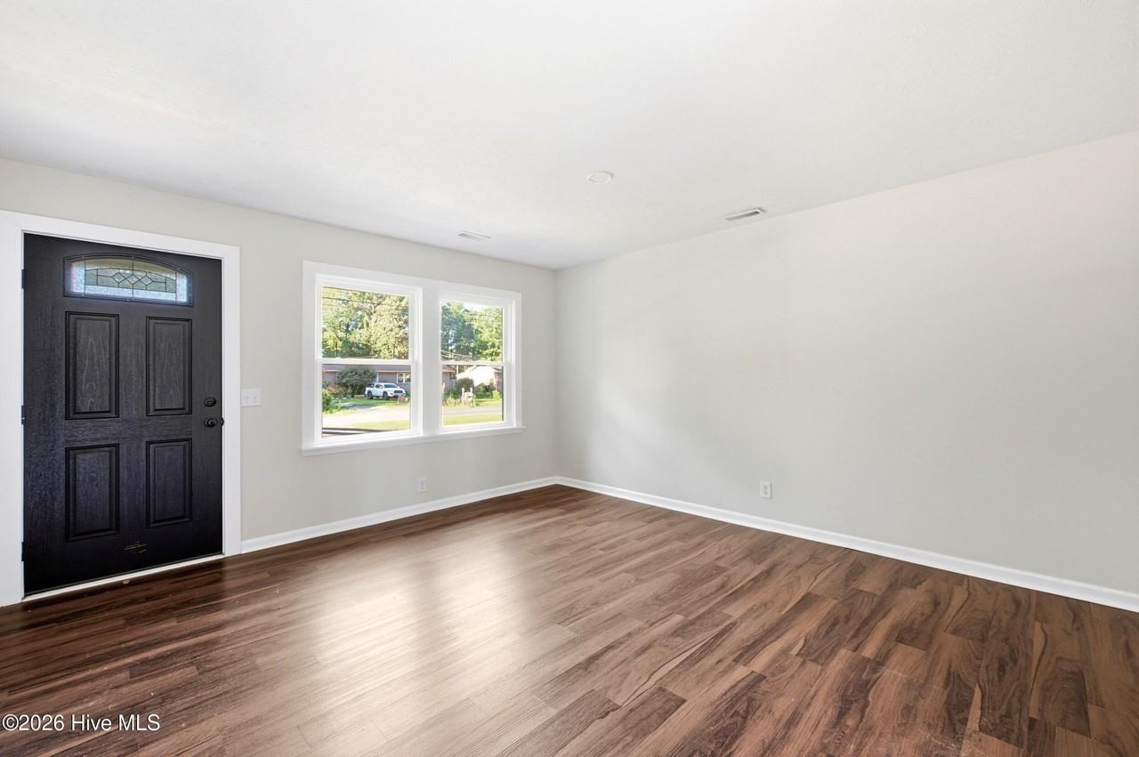 130 Mohican Trl - Photo 6 of 50