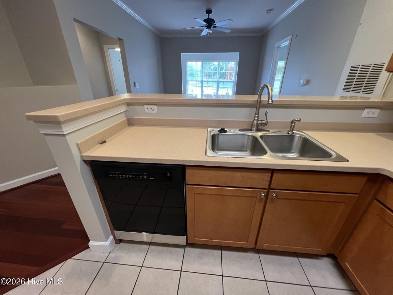 2808 Bloomfield Ln #205 - Photo 3 of 17