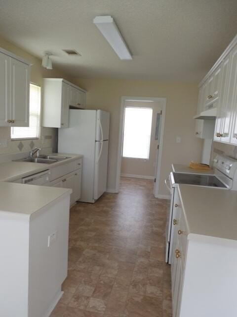 4603 Manteo Ct - Photo 4 of 11