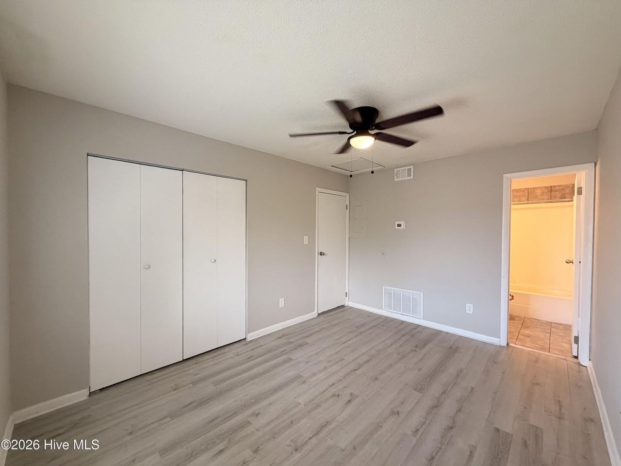 2219 Walden Dr #C4 - Photo 7 of 8