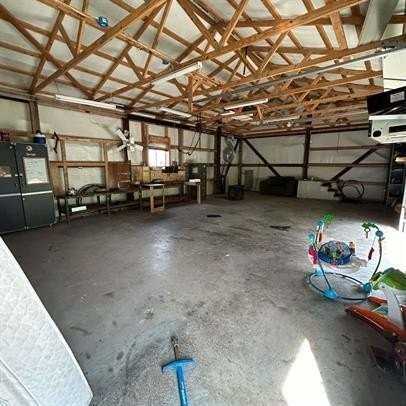 2310 Beeker Rd - Photo 3 of 9