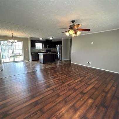2310 Beeker Rd - Photo 4 of 9