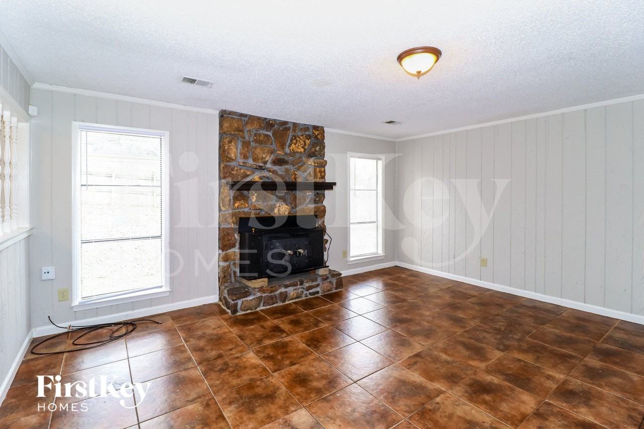 4809 Huntersglen S - Photo 3 of 15