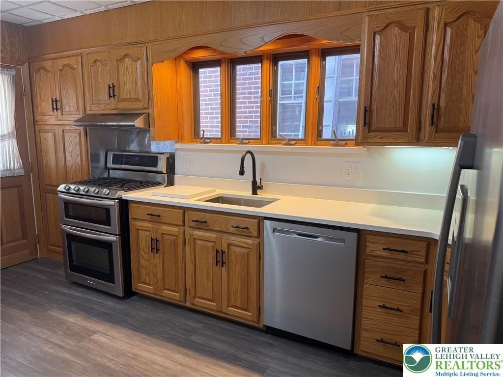 2014 W Green St - Photo 5 of 13