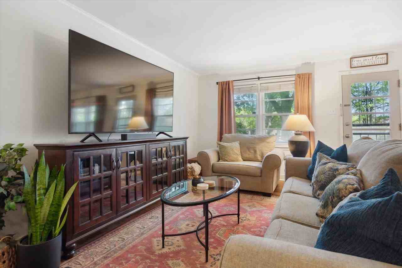 336 Mcelroy Rd - Photo 3 of 26
