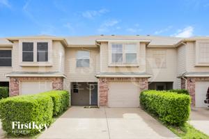 featured image of 3966 Oceanside Dr