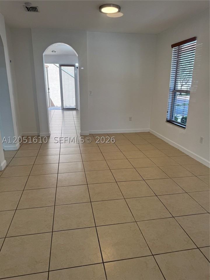 16731 Sw 96th St #16731 - Photo 7 of 25