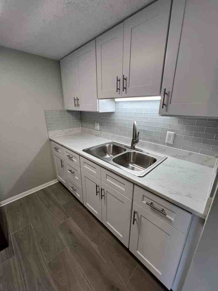 334 48th Ave N #230 - Photo 6 of 13