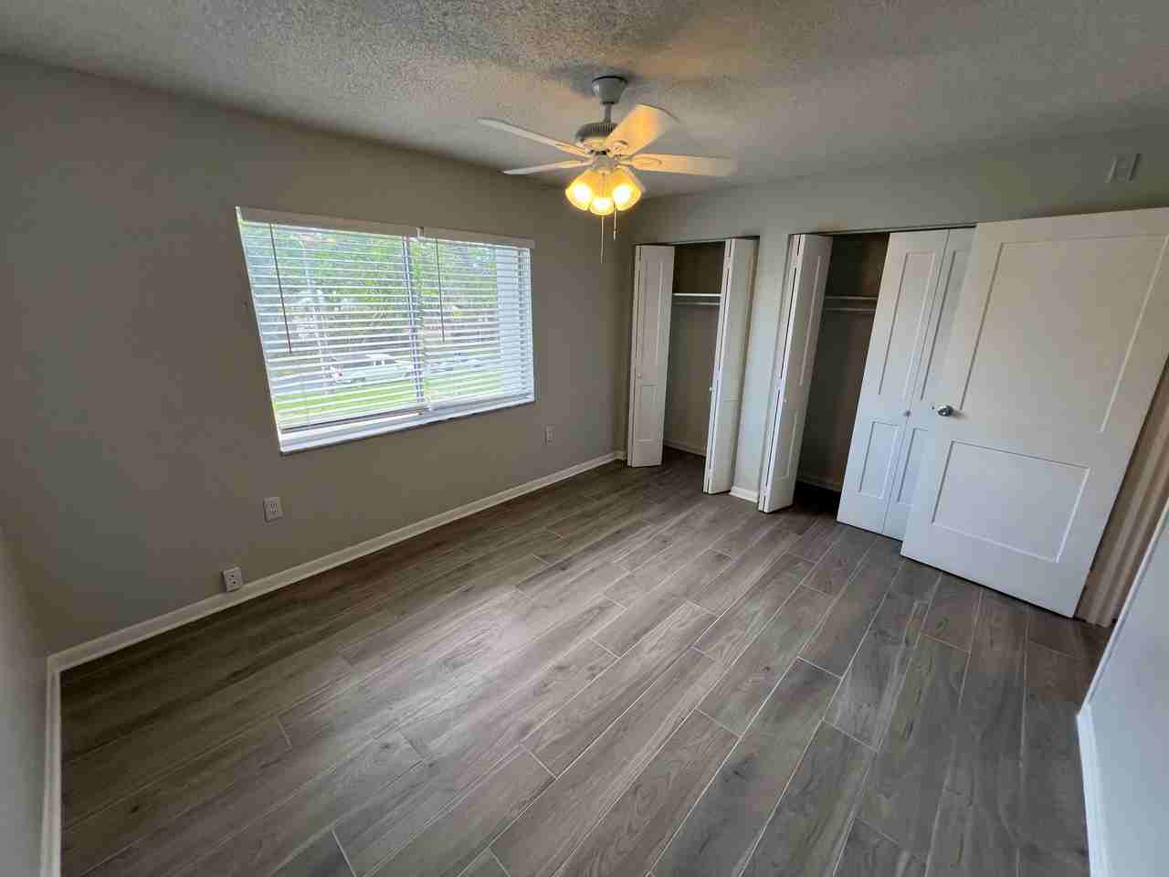 334 48th Ave N #230 - Photo 7 of 13