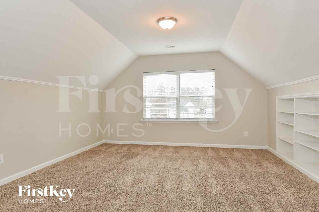 3363 Barnsdale Dr - Photo 7 of 15