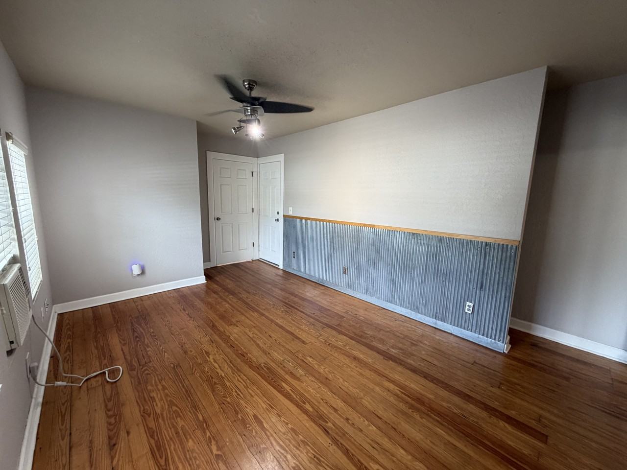310 23rd St N #2 - Photo 7 of 18