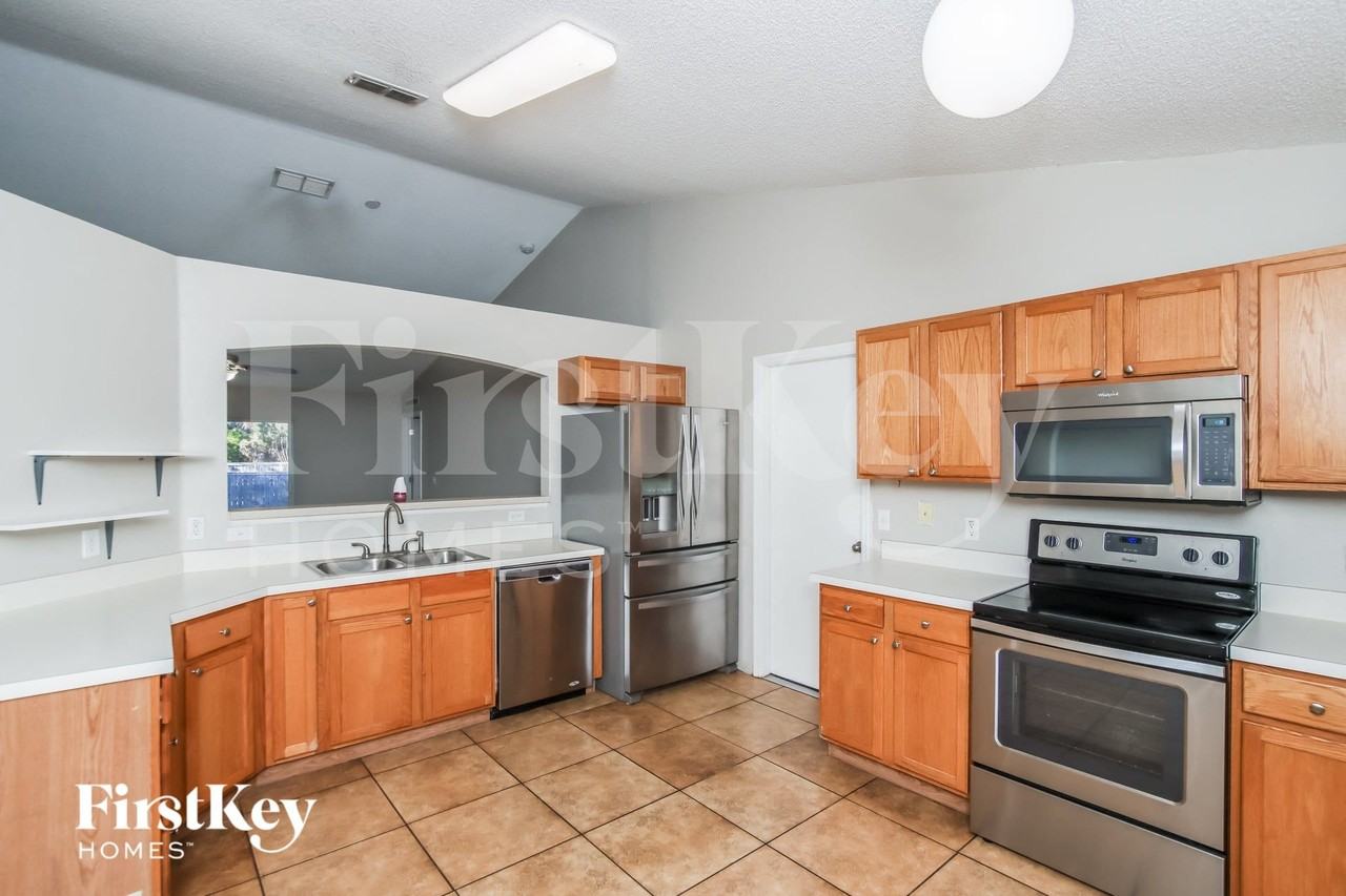 3253 Aspen Rd Se - Photo 6 of 15