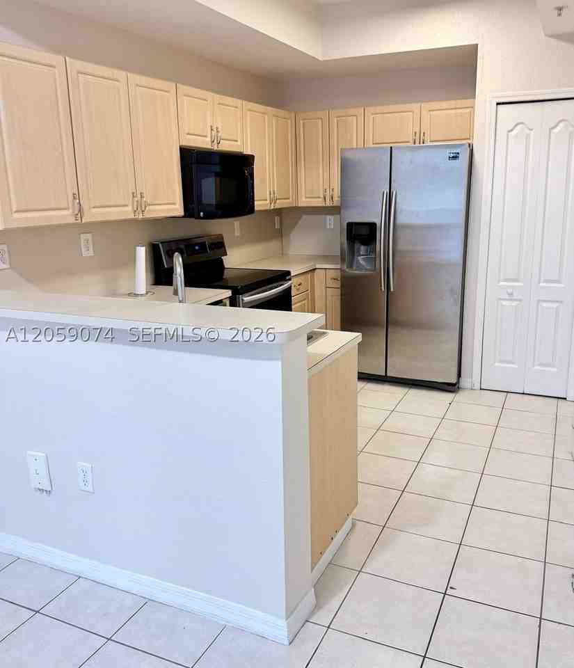 8906 W Flagler St #216 - Photo 2 of 9